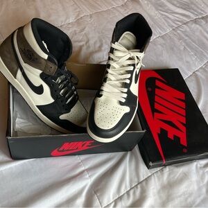 BRAND NEW JORDAN 1 MOCHA